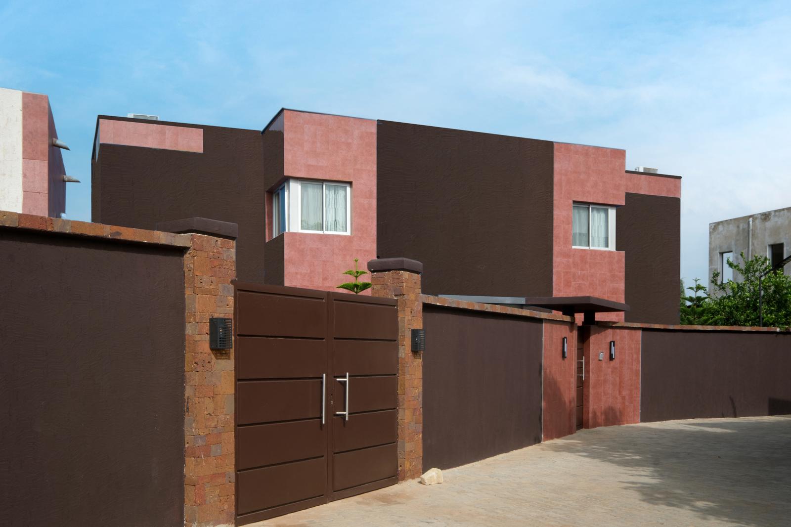 VILLA HAUT STANDING NGAPAROU