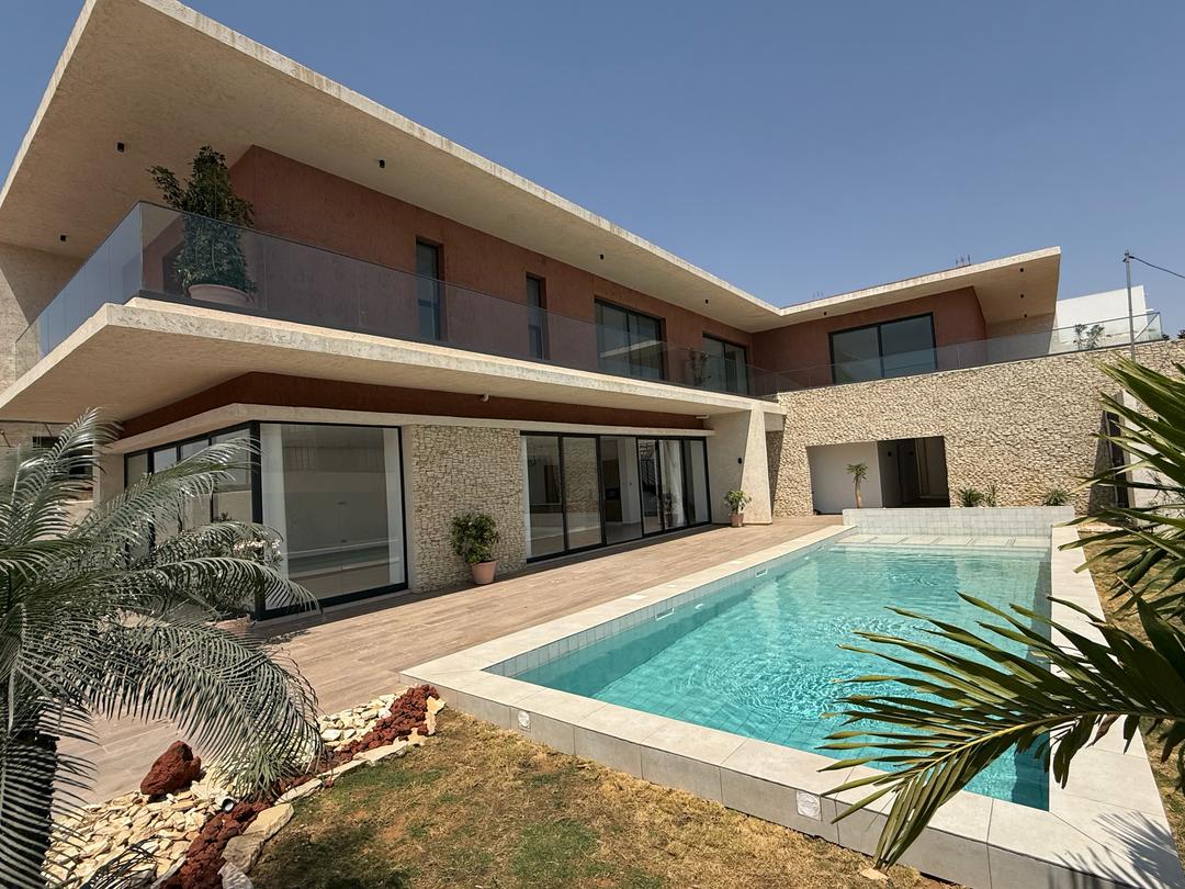 VILLA HAUT STANDING SALY